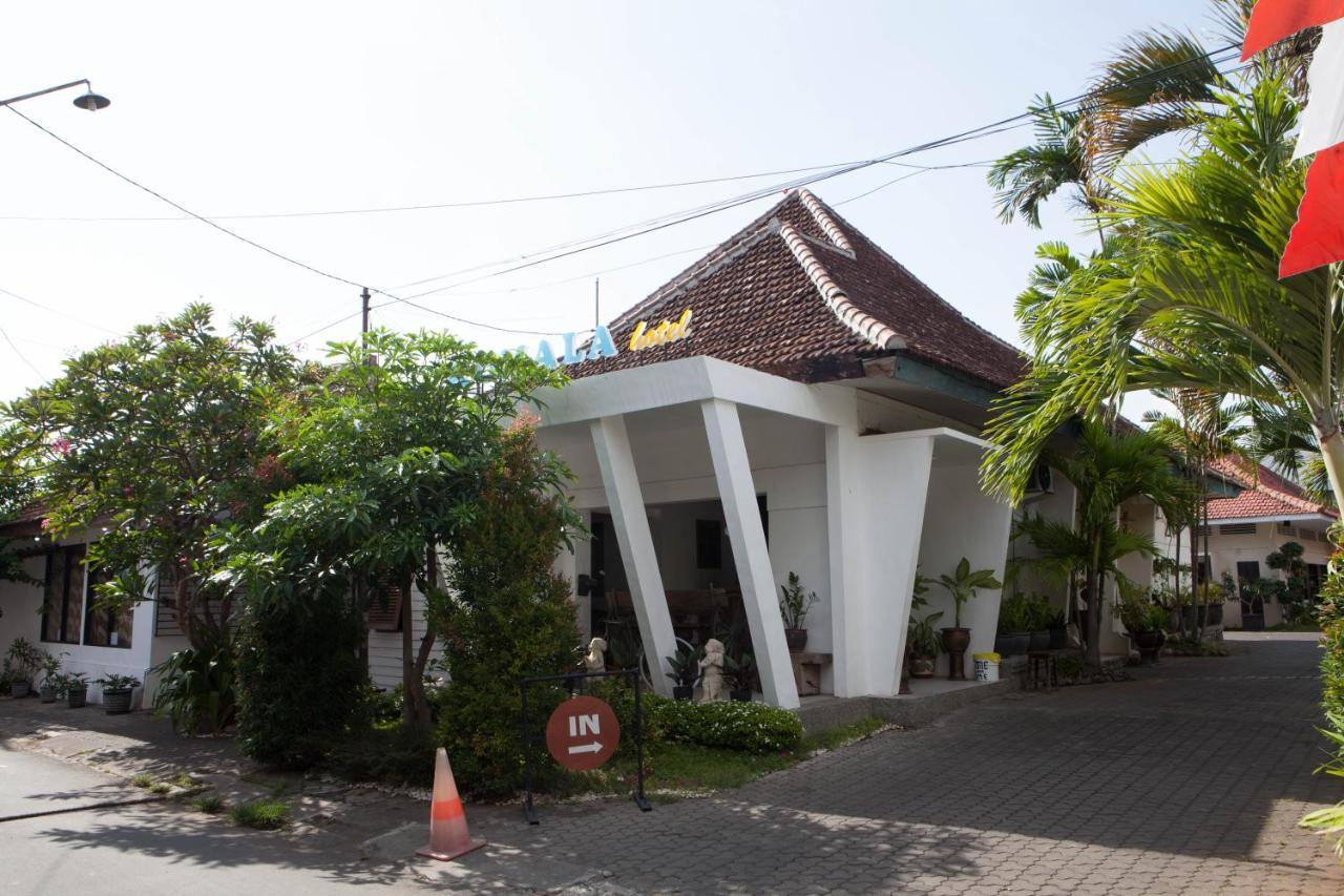 Reddoorz Plus Near Mall Roxy Banyuwangi 外南梦 外观 照片